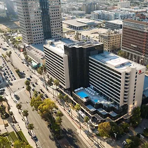 Renaissance Long 4* Long Beach