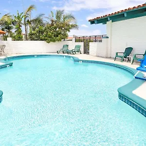 days-inn-costa-mesa-newport-beach.topanaheimhotels.com/