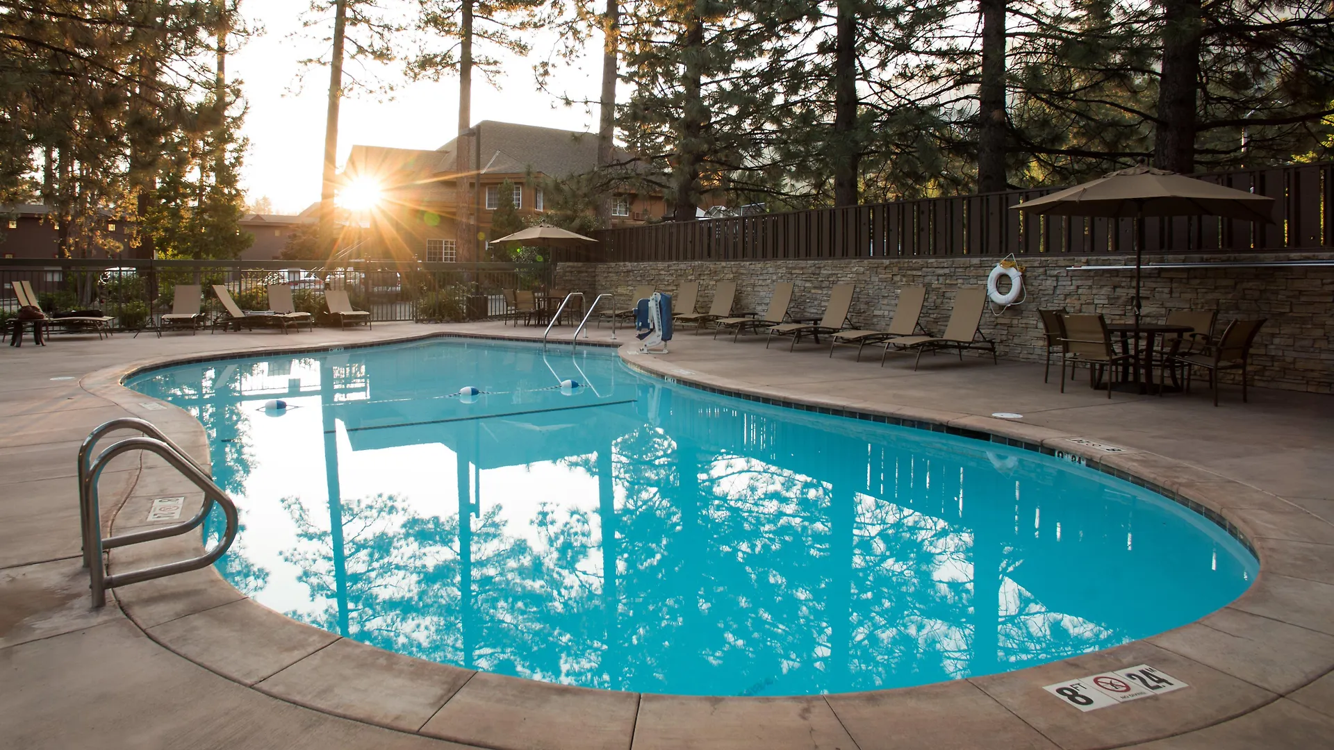Holiday Inn Express South Lake Tahoe By Ihg Resort
