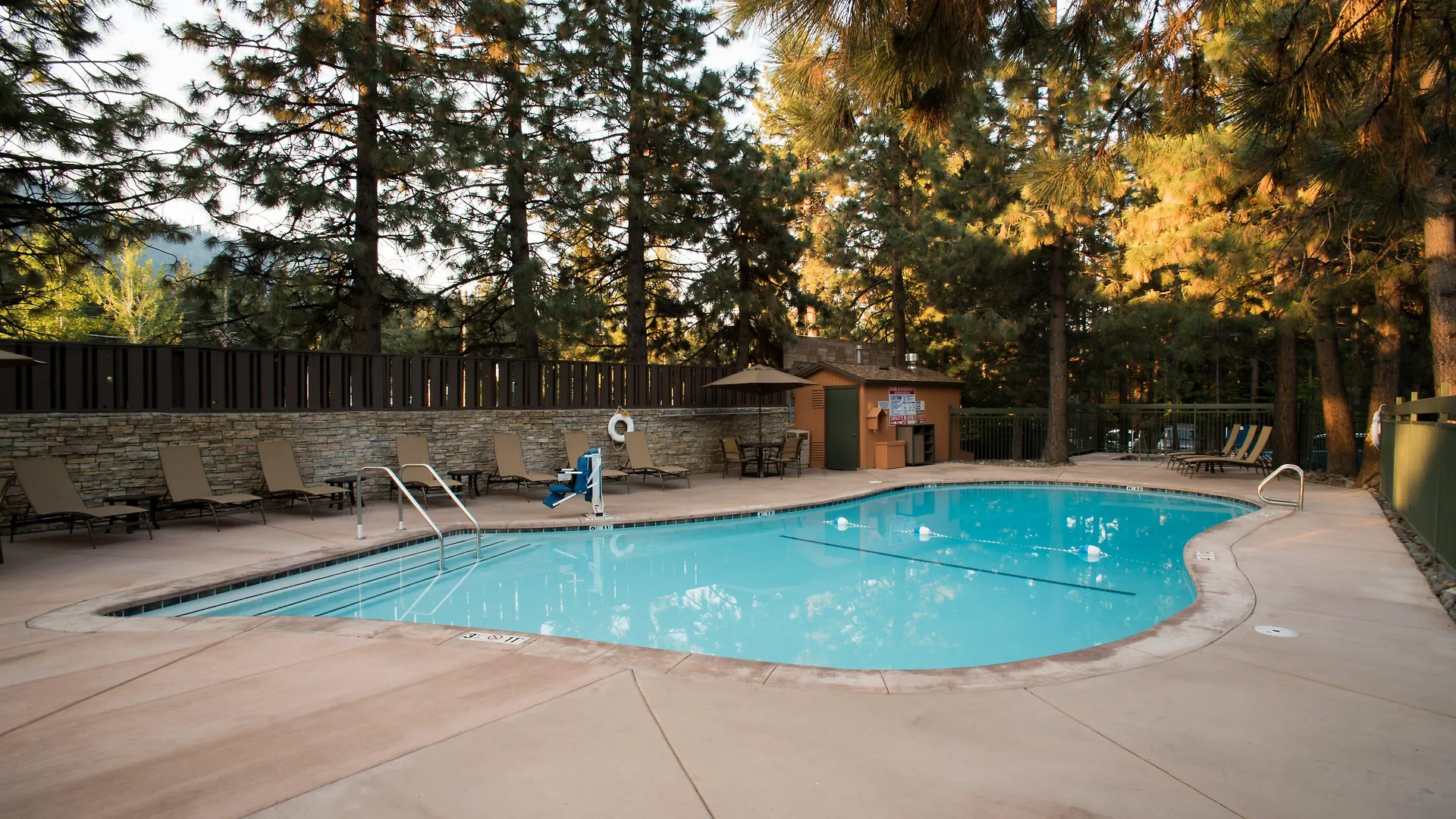 Holiday Inn Express South Lake Tahoe By Ihg 3*,