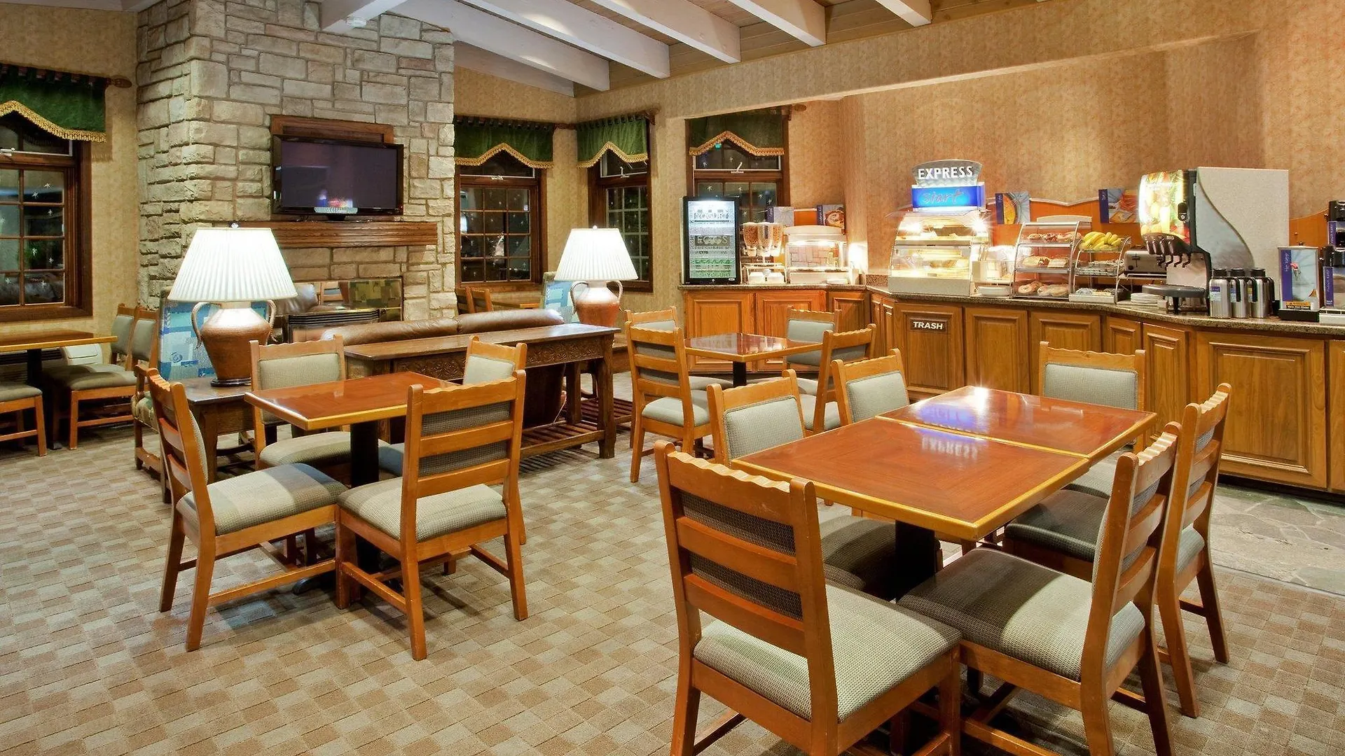 Holiday Inn Express South Lake Tahoe By Ihg 3*,  United States
